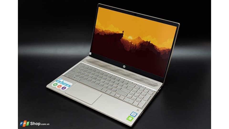 Laptop mỏng nhẹ giá từ 15 triệu