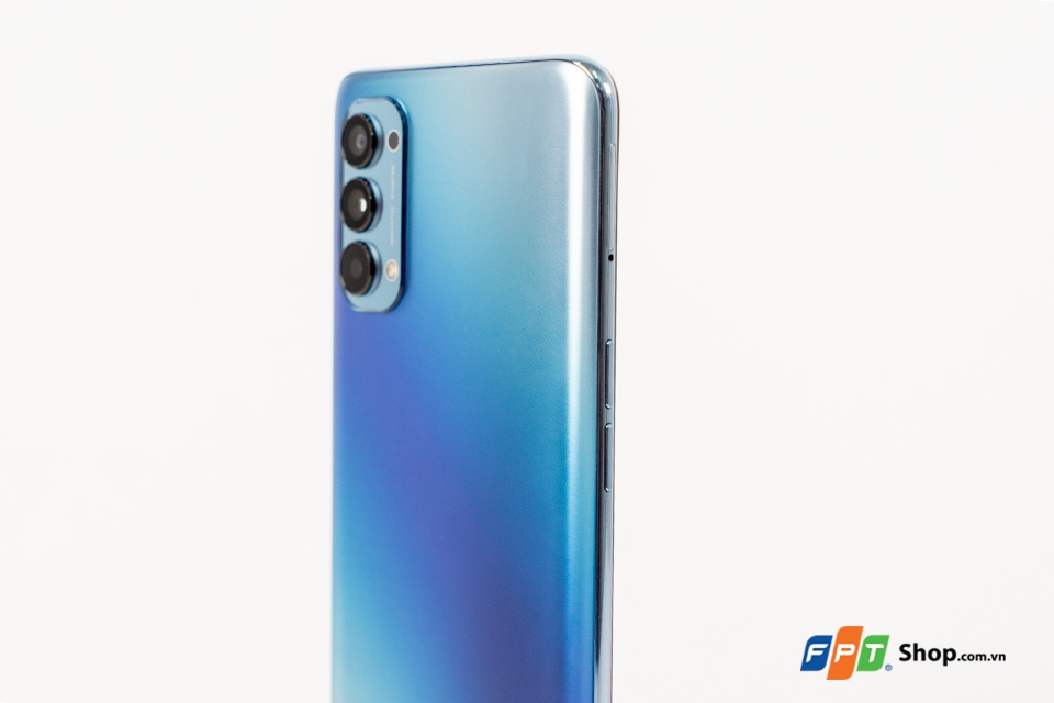 OPPO Reno4