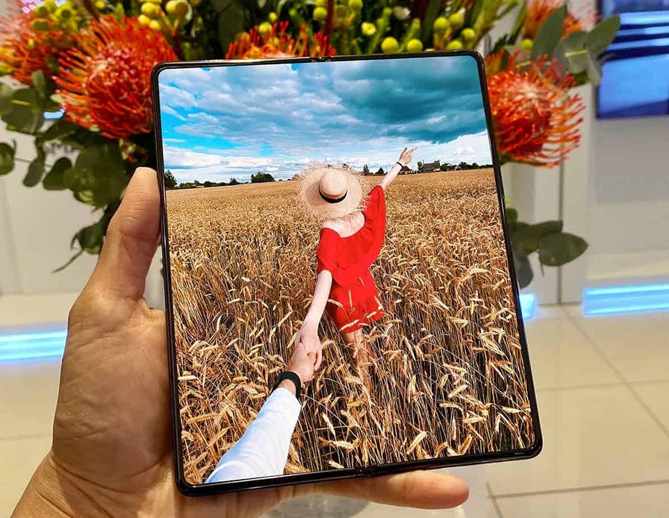 Concept Galaxy Z Fold 3 (ảnh 1)