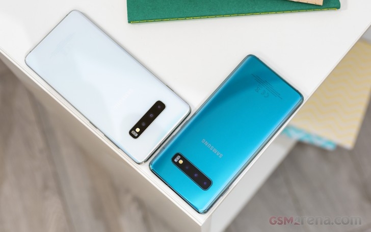Samsung Galaxy S10+ Samsung Galaxy S10+