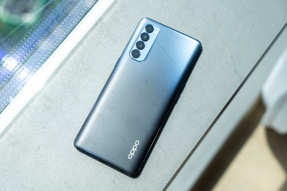 OPPO Reno4 Pro