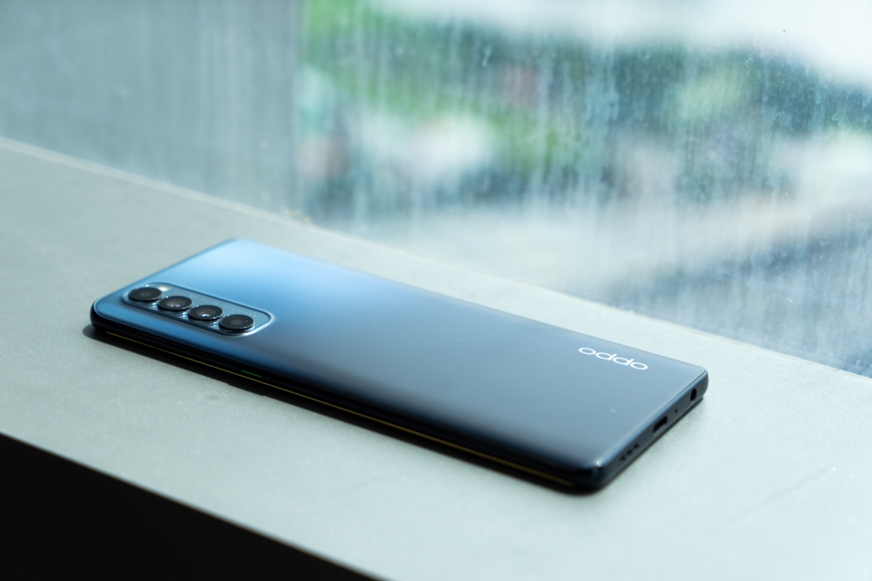 OPPO Reno4 Pro
