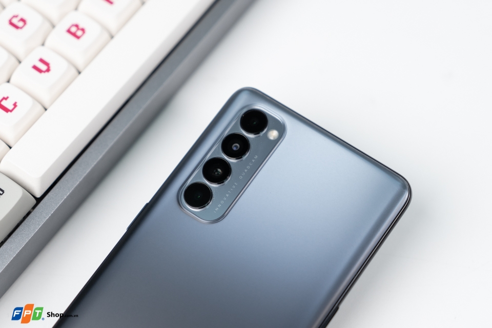 OPPO Reno4 Pro