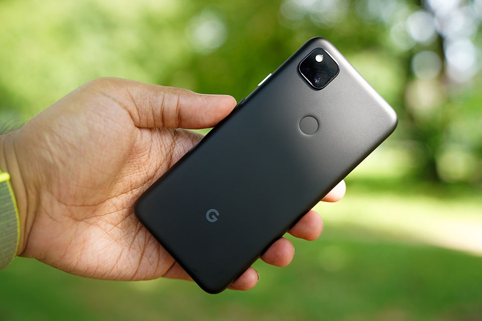 So sánh iPhone SE 2020 và Google Pixel 4a (ảnh 6)