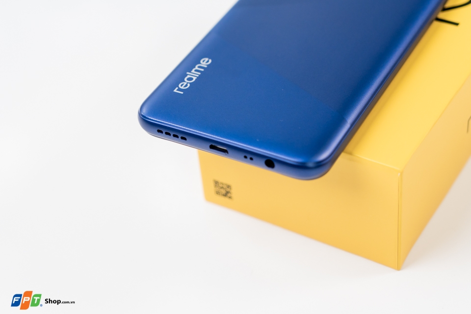 Realme C12