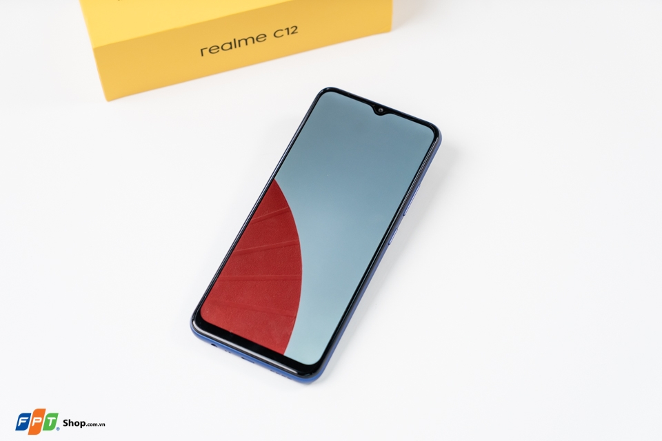Realme C12