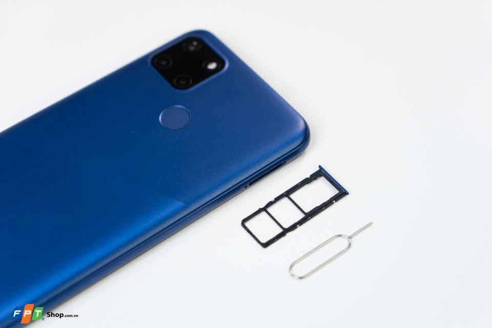 Realme C12