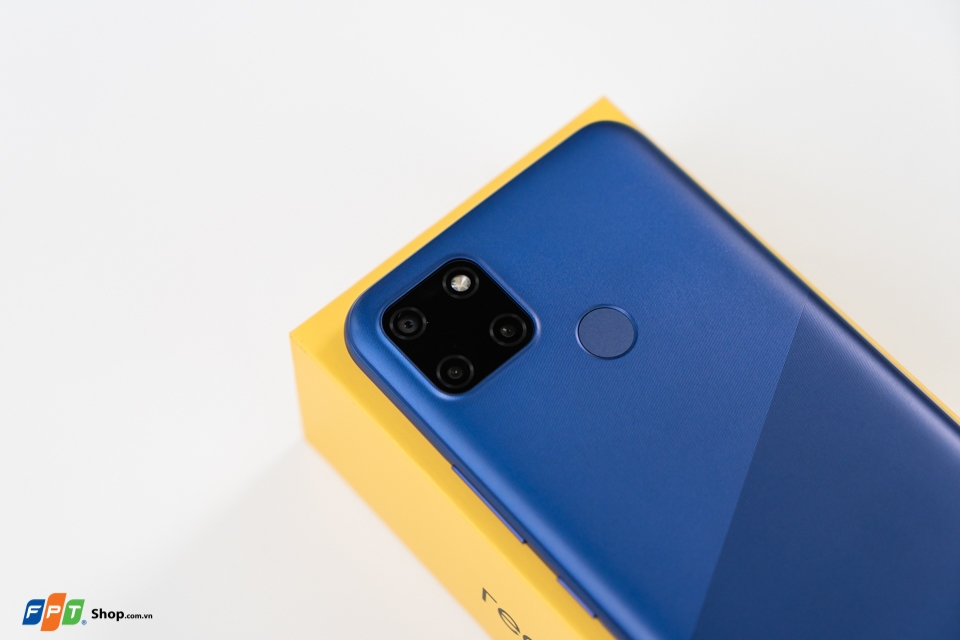 Realme C12