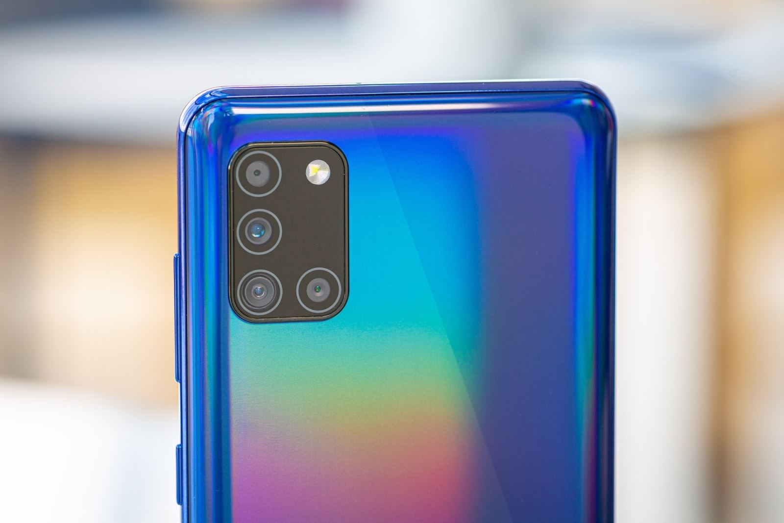 Đánh giá thiết kế Samsung Galaxy A31