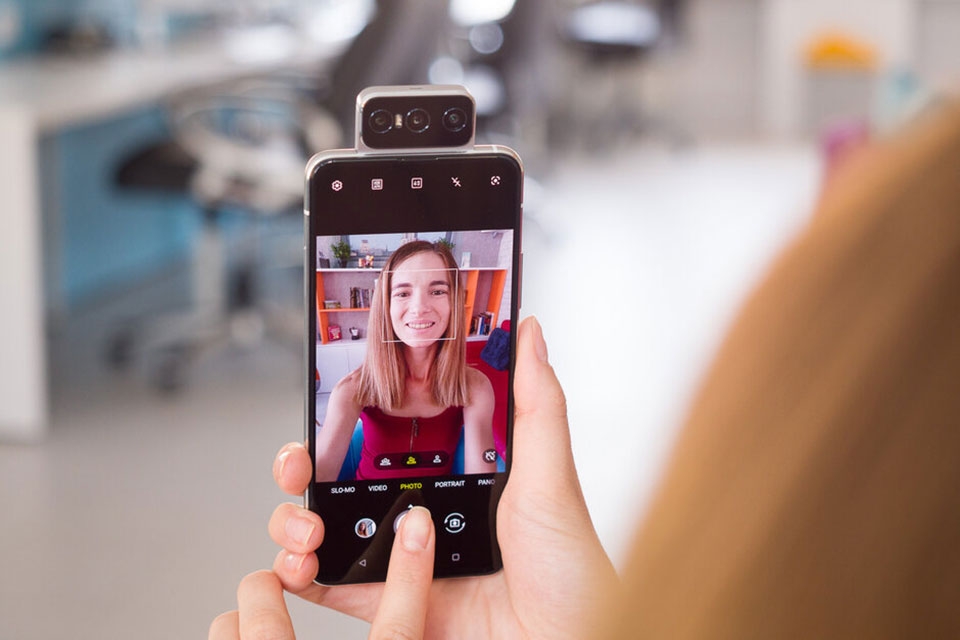 Asus ZenFone 7 Pro Asus ZenFone 7 Pro
