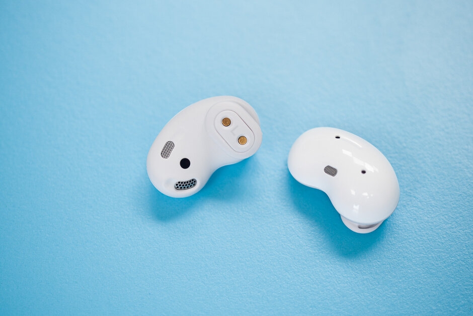 Đánh giá chi tiết tai nghe Samsung Galaxy Buds Live