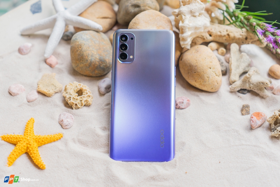 OPPO Reno4