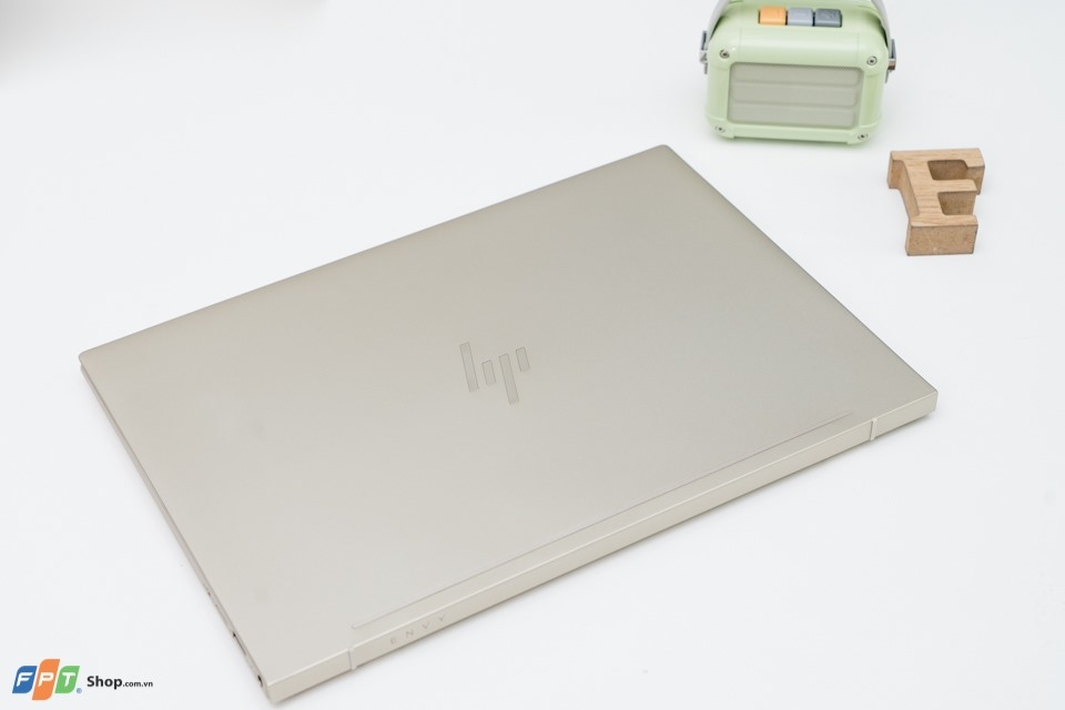 HP Envy 13-aq0026TU 6