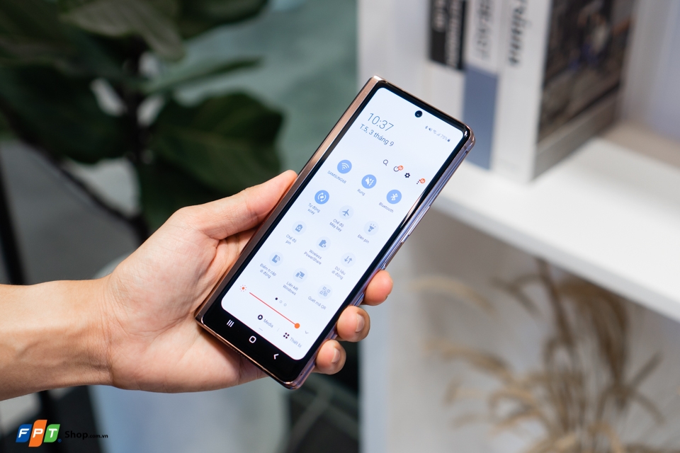 Samsung Galaxy Z Fold 2 5G