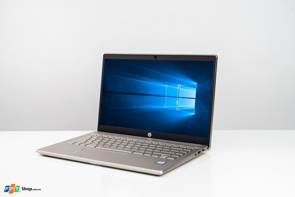 HP Pavilion 14-ce3018TU-2