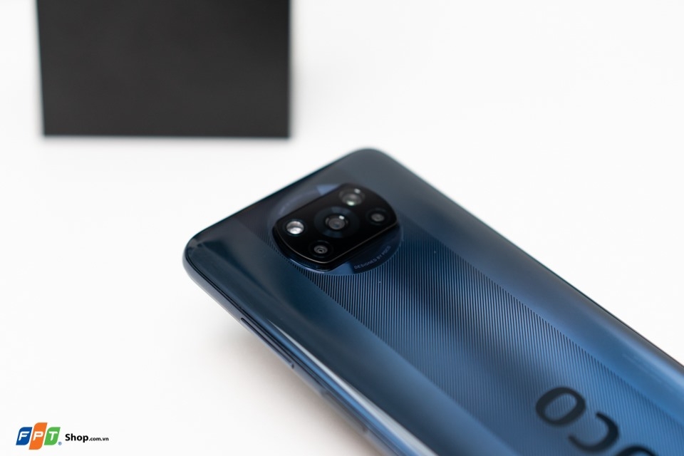 Trên tay Poco X3 NFC tại Việt Nam