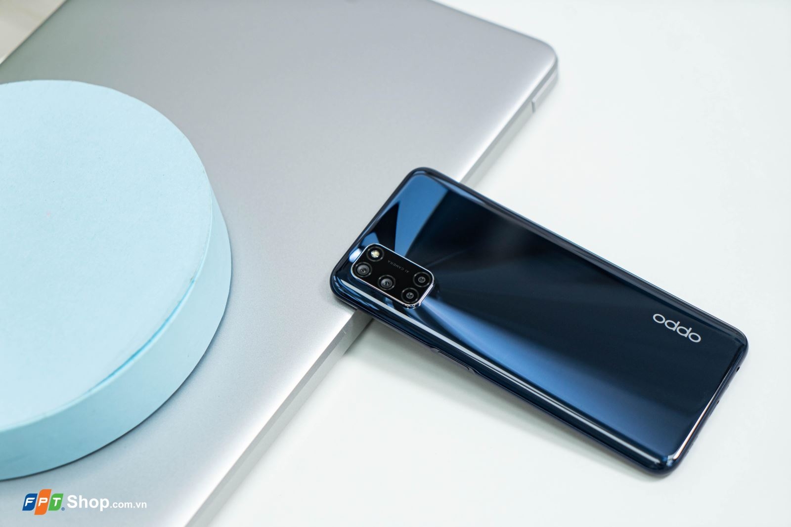 OPPO A52