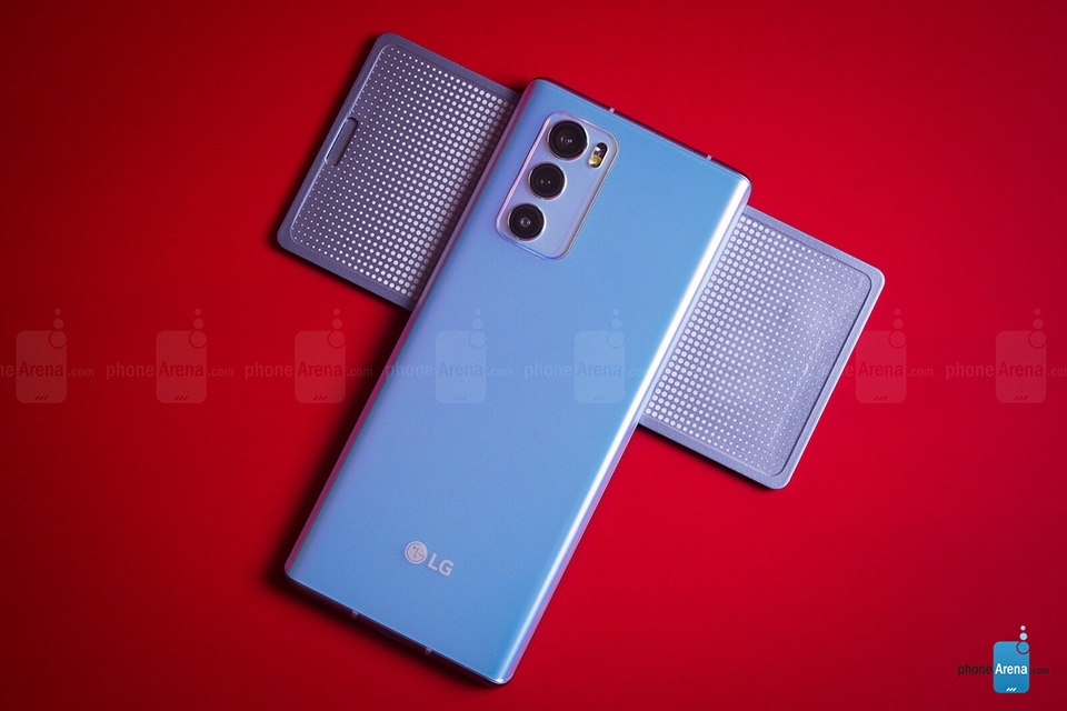 LG Wing