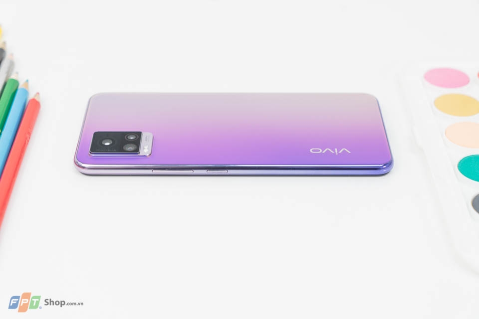 Trên tay Vivo V20: Chiếc smartphone mỏng nhất thế giới 2020 3