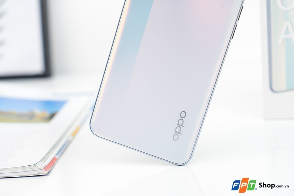Đánh giá OPPO A93: Quân bài chủ lực trên thị trường di động dịp cuối năm  12