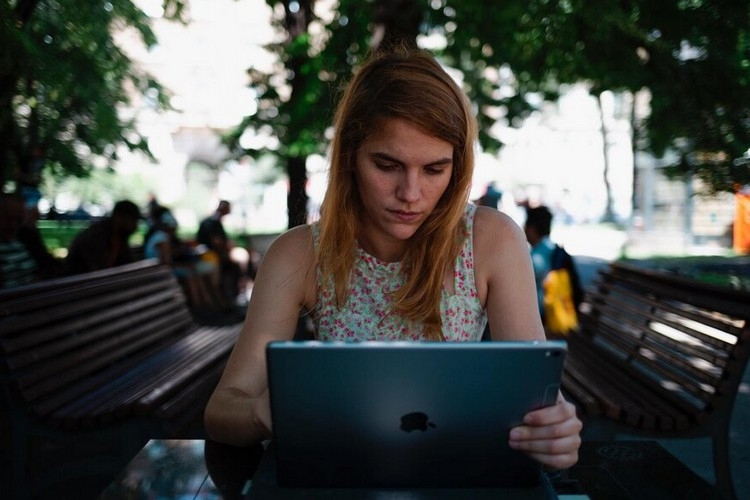 Nên chọn iPad Wifi hay iPad Cellular?