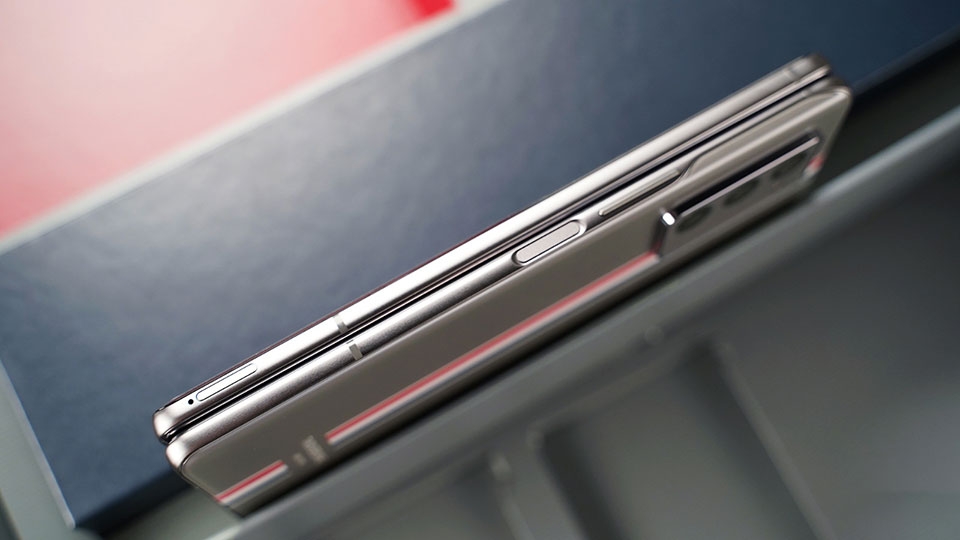 Samsung Galaxy Z Fold2 Thom Browne