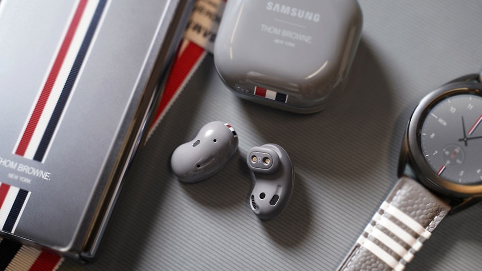 Samsung Galaxy Z Fold2 Thom Browne