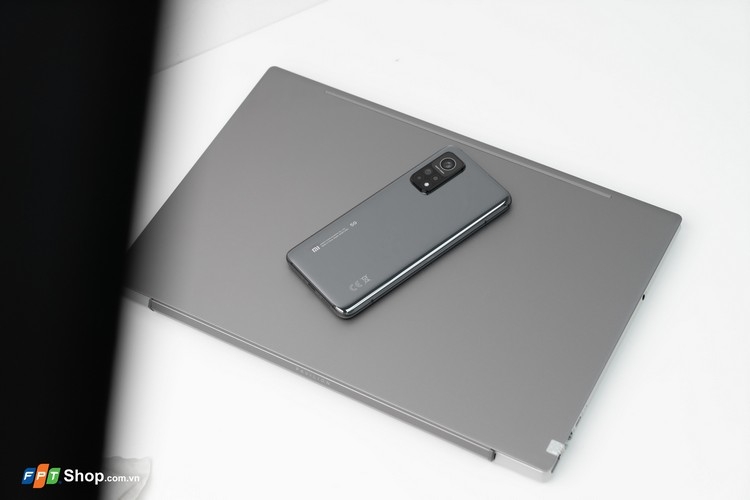 Trên tay Xiaomi Mi 10T Pro 5G