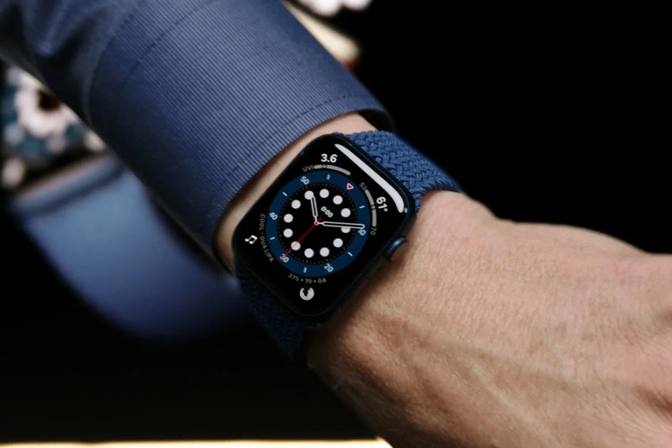 Apple Watch Series 6 (ảnh 1)