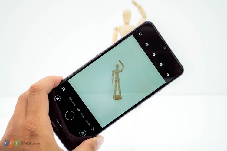 Camera Nokia 2.4