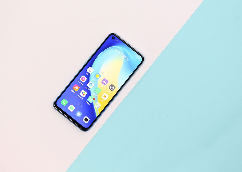 Realme Q2