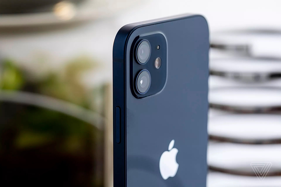iPhone 12 iPhone 12