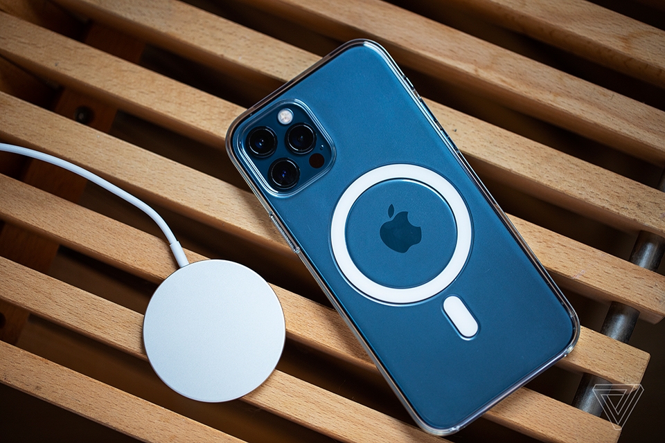 iPhone 12 Pro iPhone 12 Pro
