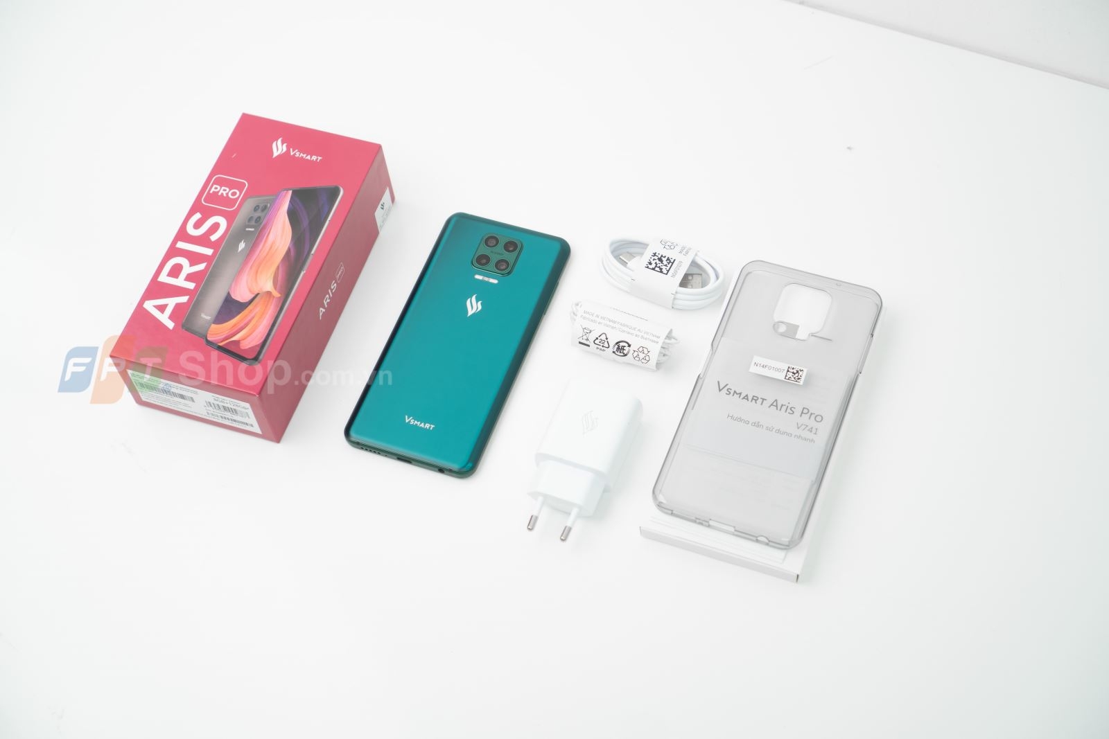Trên tay Vsmart Aris Pro: Khi camera selfie hoàn toàn biến mất! 4