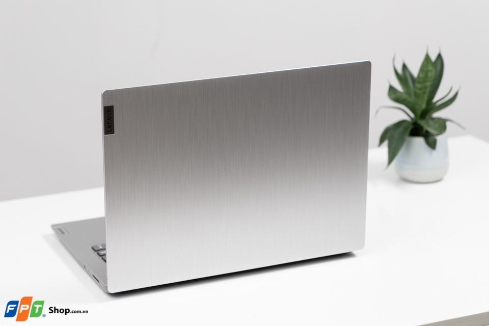 Lenovo IdeaPad Slim 3 14ARE05 3