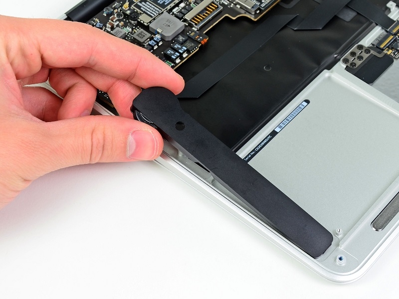 Nguyên nhân loa Macbook bị rè và cách khắc phục 2