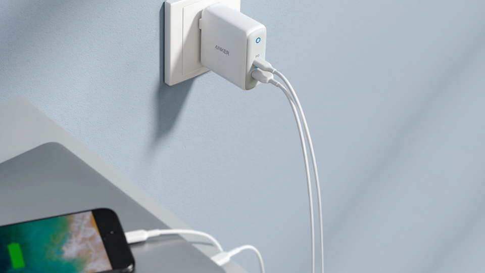 Củ sạc Apple iPhone 12 05 Củ sạc Apple iPhone 12 05