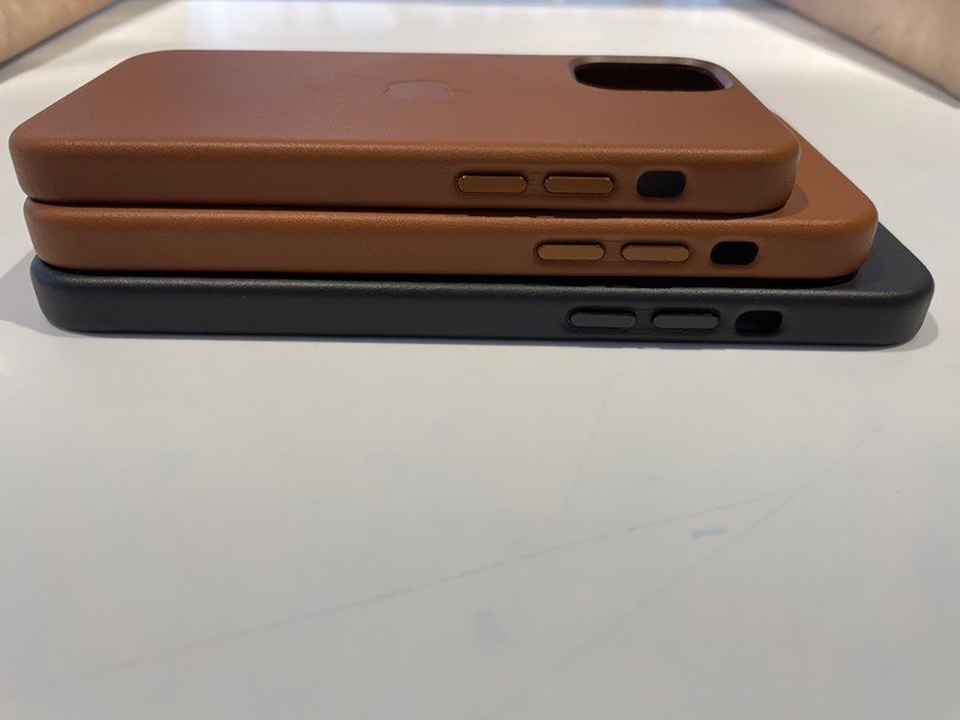 Bao da MagSafe cho iPhone 12 (ảnh 2) Bao da MagSafe cho iPhone 12 (ảnh 2)