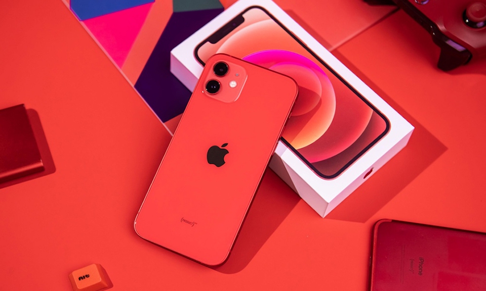 iPhone 12 iPhone 12