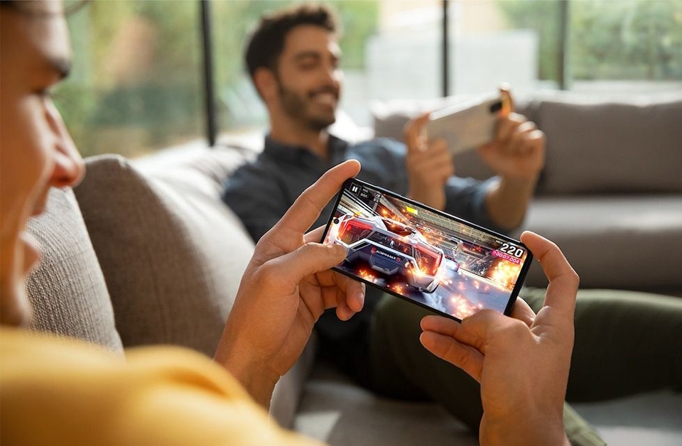 So sánh Galaxy A71 với OnePlus Nord (ảnh 3) So sánh Galaxy A71 với OnePlus Nord (ảnh 3)