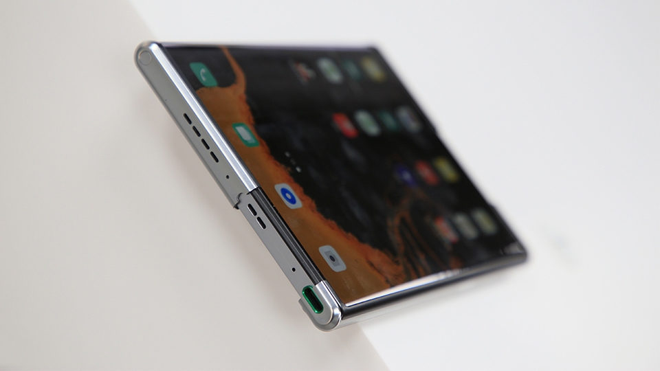 OPPO X 2021