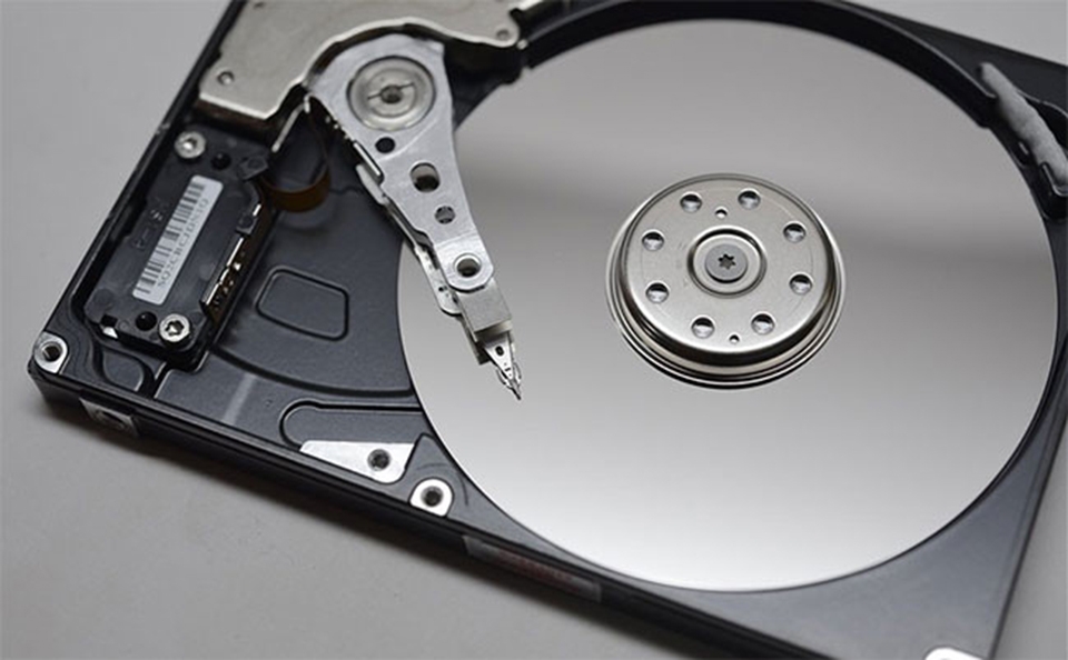 Khắc phục lỗi ổ cứng vẫn quay nhưng không nhận Khắc phục lỗi ổ cứng vẫn quay nhưng không nhận