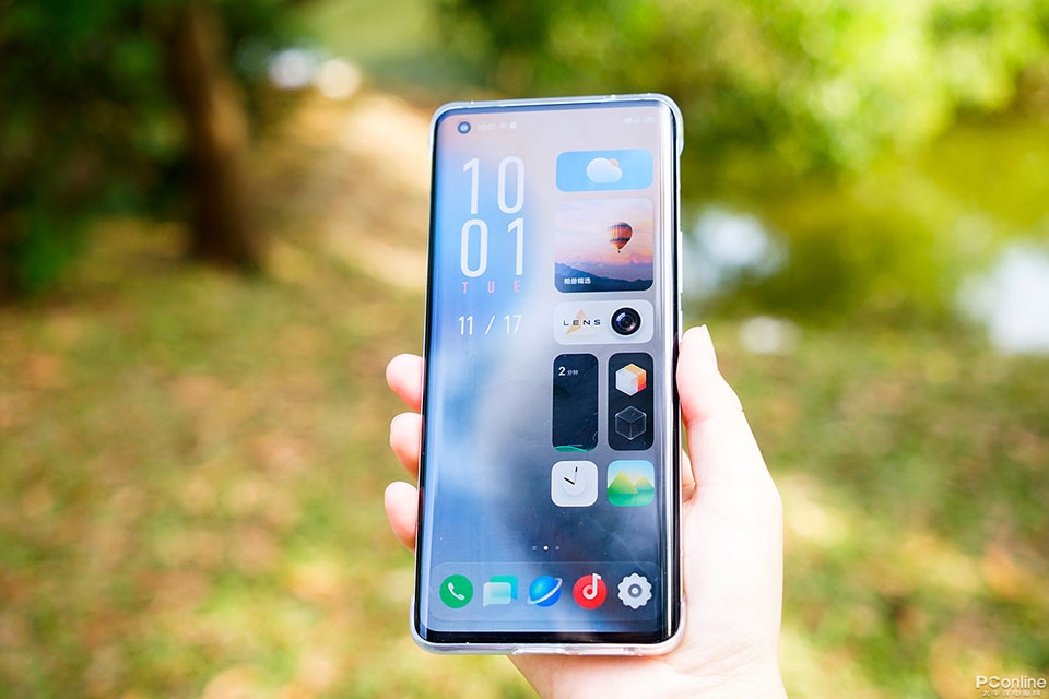 Điện thoại vivo dùng OriginOS