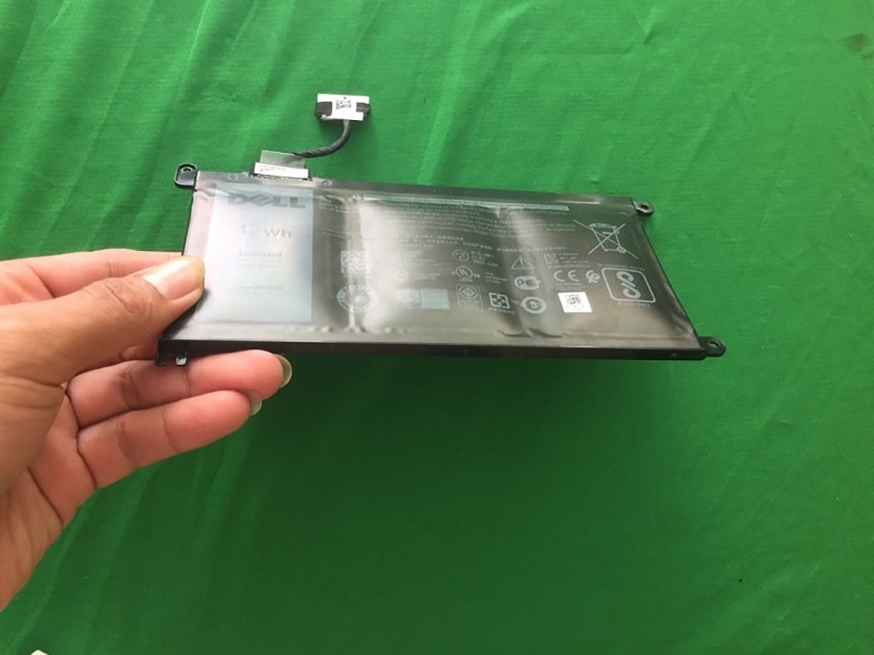 Pin laptop bị phồng (ảnh 3)