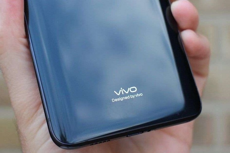 vivo V2054A rò rỉ thông số và thiết kế trên TENAA