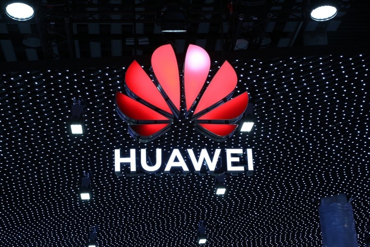 Huawei giảm thị phần smartphone trong năm 2021