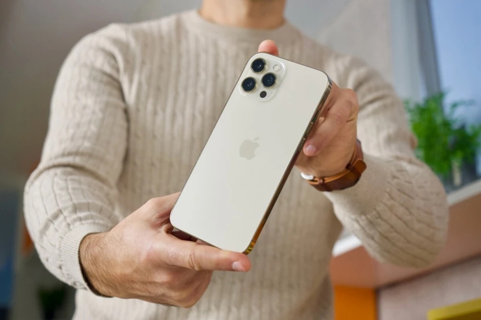 Đánh giá pin iPhone 12 Pro Max (ảnh 1)