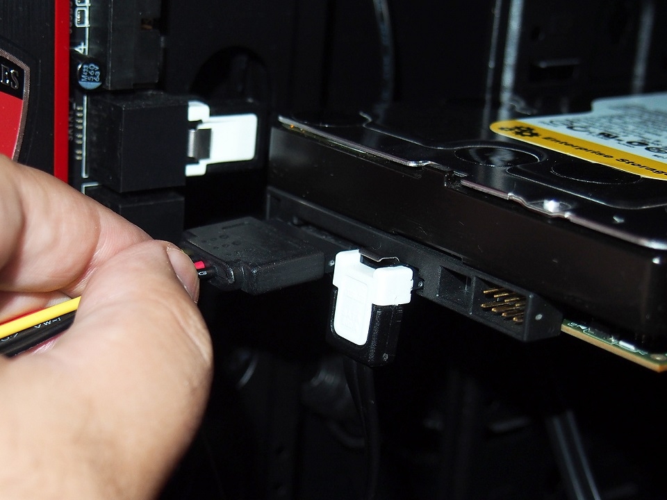 gắn thêm ổ cứng cho pc