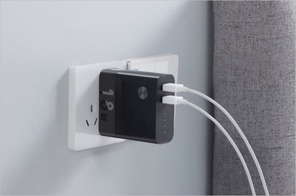 Củ sạc kiêm pin dự phòng Xiaomi (ảnh 2) Củ sạc kiêm pin dự phòng Xiaomi (ảnh 2)