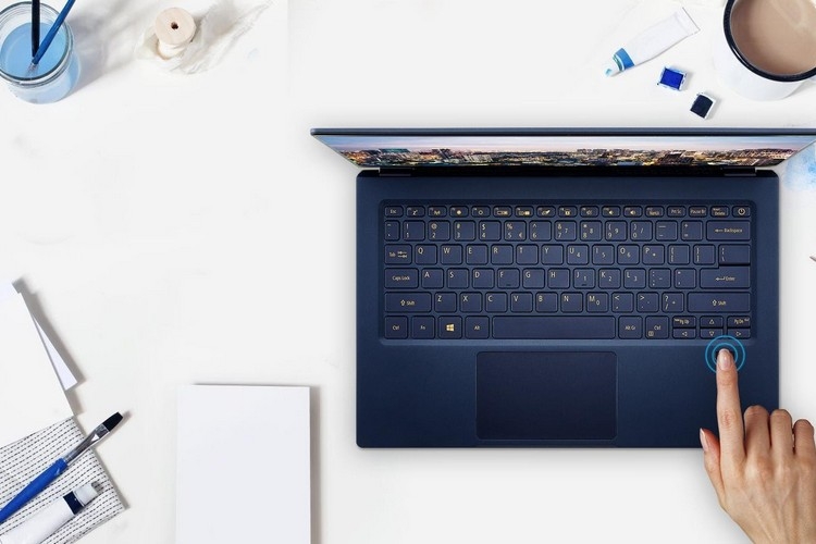 Laptop Acer Swift 5 SF514